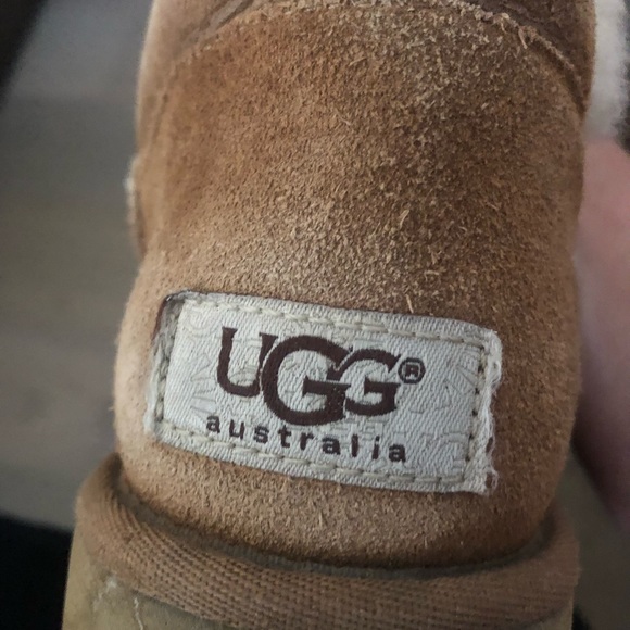 Tan Ugg Bailey Button Boot - Picture 3 of 8